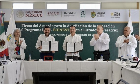 Firman gobierno federal y de Veracruz Acuerdo Marco para ampliar la operación del Programa IMSS-Bienestar en el estado 