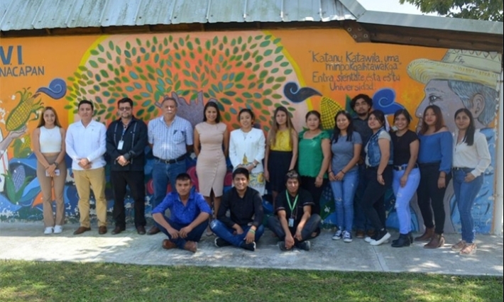 Docente colombiana realiza estancia en UV-Intercultural Totonacapan 