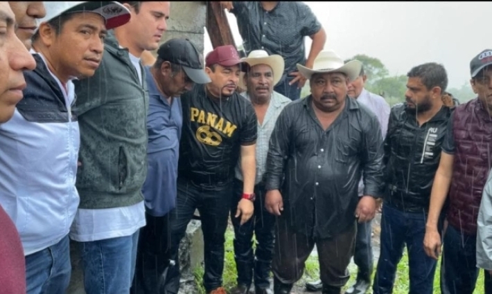 En unidad con el pueblo se puede resolver el desabasto de agua en San Andrés Tuxtla: Gómez Cazarín