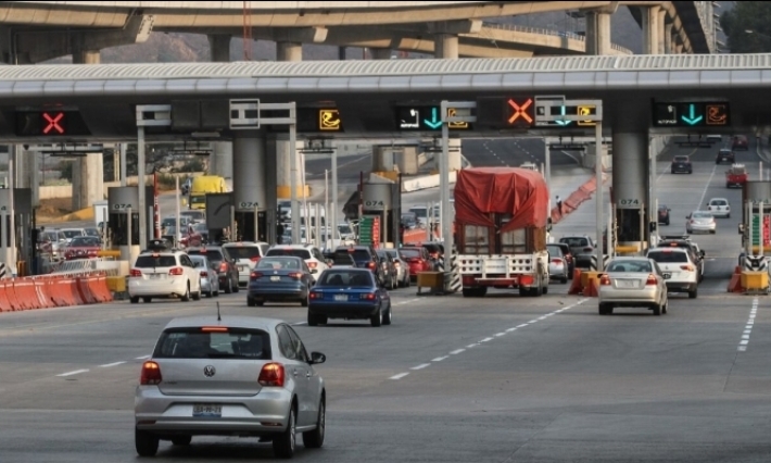 AMLO desconoce detalles de aumento en tarifas de autopistas; insiste en no exceder inflación