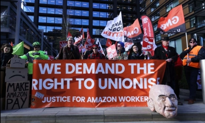 En huelga en varios países trabajadores de Amazon, en pleno Black Friday