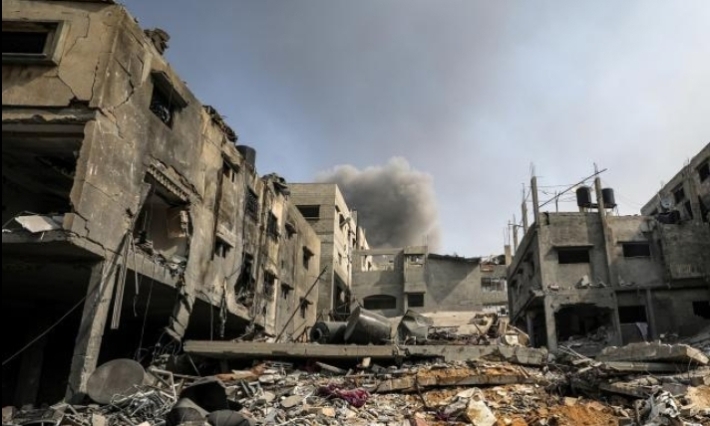 Bombardeos israelíes en el norte de Gaza dejan un trágico rastro de muerte y destrucción