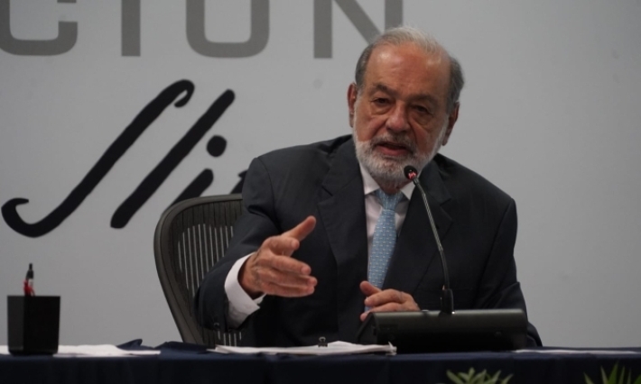  Telmex ya no es negocio; critica Carlos Slim la gestión de AMLO