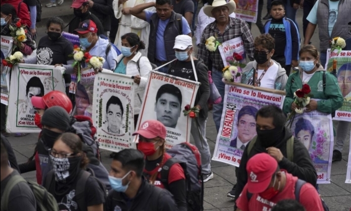 López Obrador se reunirá con padres de Ayotzinapa el 3 de junio