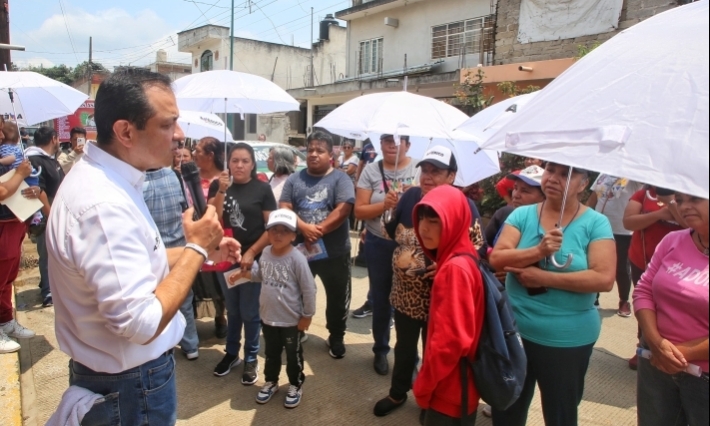 Xalapa vive con miedo y merece paz: Américo Zúñiga