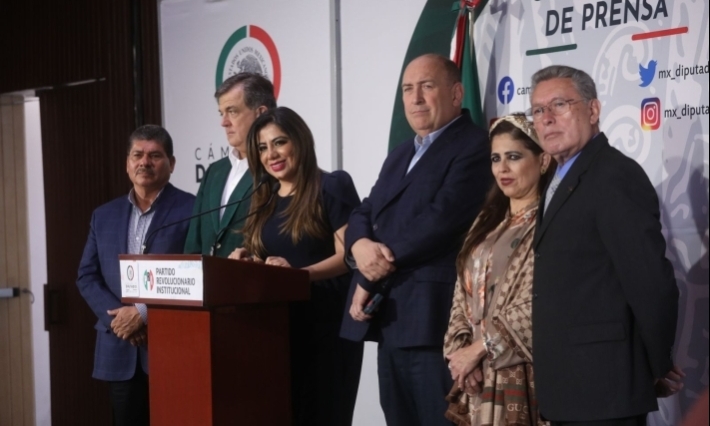 Oportunistas y desarraigados no deben postularse como candidatos a gobernadores: Lorena Piñón