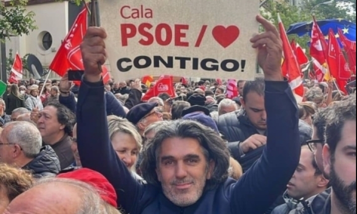 Apoyo masivo al presidente Pedro Sánchez en Madrid
