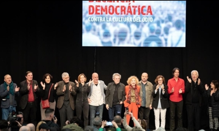 Artistas y sindicatos españoles se unen en apoyo a Pedro Sánchez