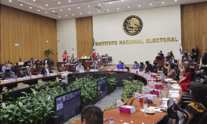 INE declara válidos y definitivos padrón y lista nominal para elección del 2 de junio