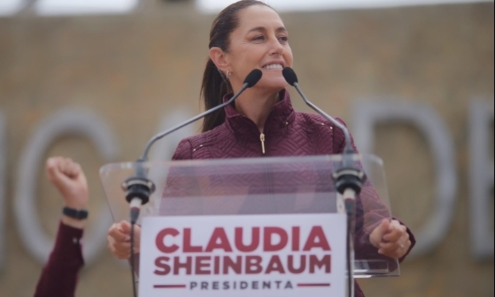 Claudia Sheinbaum planea renegociar deuda de Pemex y desarrollar un plan a largo plazo