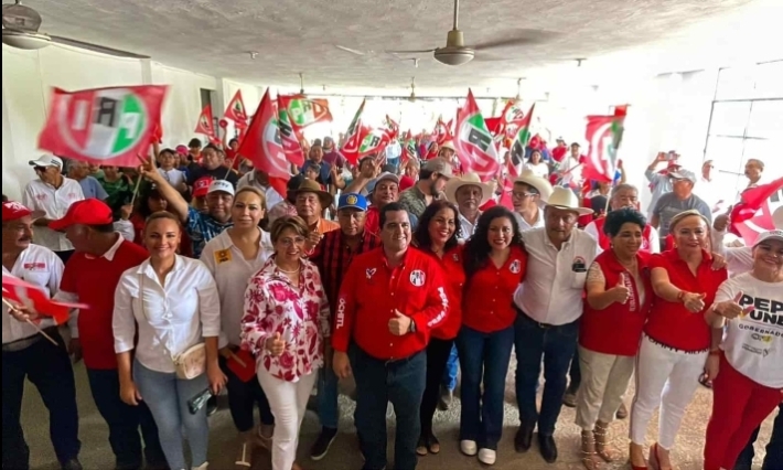 Militantes de MC se suman a Pepe Yunes y a Xóchitl Gálvez para ejercer voto útil en Veracruz: Adolfo Ramírez