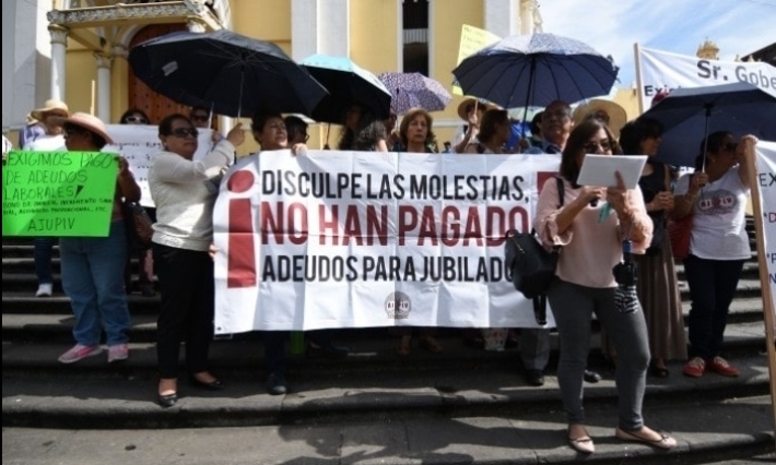 Gobierno de Cuitláhuac García no podrá cubrir adeudo de seguros a maestros: Sefiplan