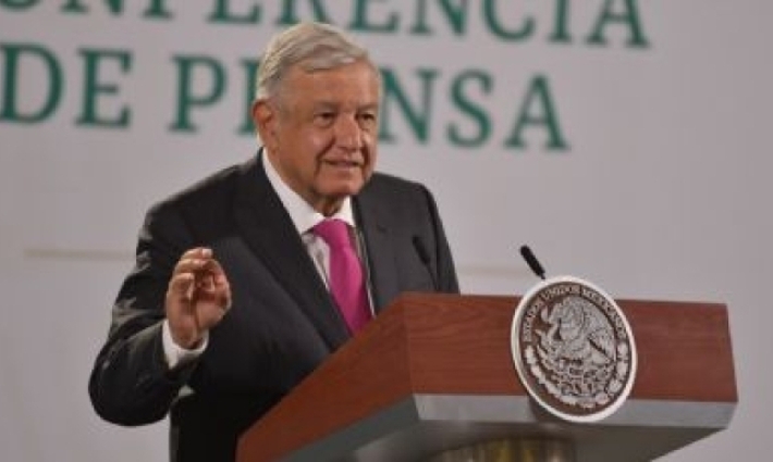 AMLO festeja el triunfo de Sheinbaum y destaca la actitud democrática de pueblo mexicano