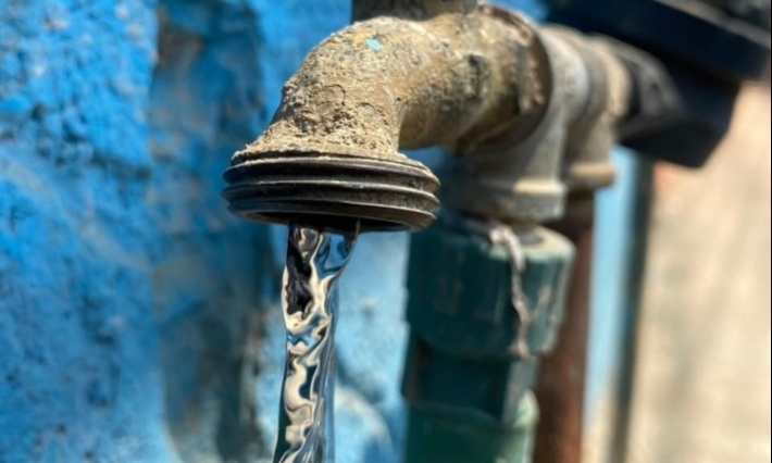 Trabaja CMAS en regularización del servicio de agua