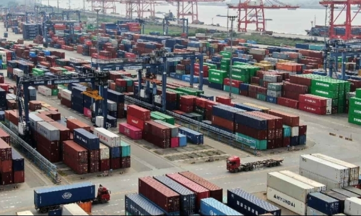 Concluyen conversaciones comerciales entre Estados Unidos y China tras reunión en Suiza