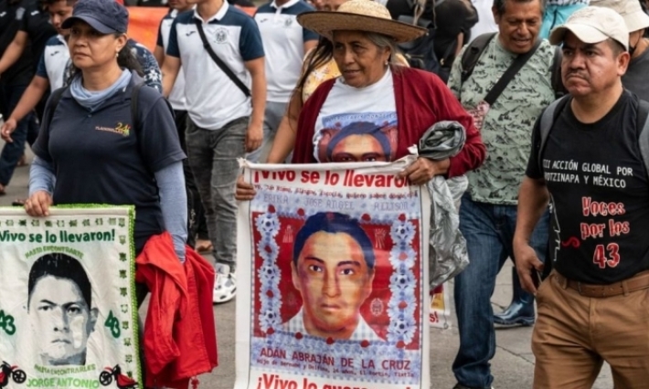 Padres de los 43 desaparecidos piden remover a fiscal del caso Ayotzinapa 