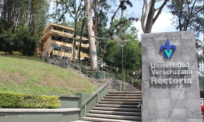 Exrectores de la UV llaman a respetar la legalidad en elección de nuevo rector