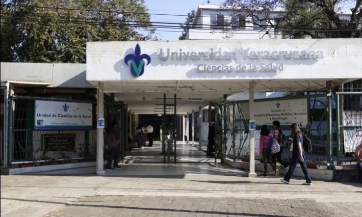 Convocan exrectores a marcha pacífica contra posible prórroga de rector en la UV