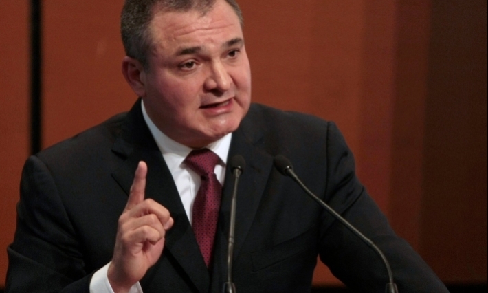 Tribunal de Miami cierra demanda civil de UIF contra socios de García Luna
