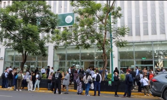 Violento enfrentamiento en el TSJ-CDMX por paro laboral